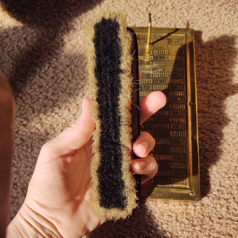AntiqueVintage brass boot shine brush wall hanging - Picture 4 of 10